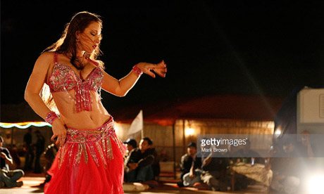 nye abu dhabi Belly Dance